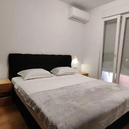 Apartment Makarska