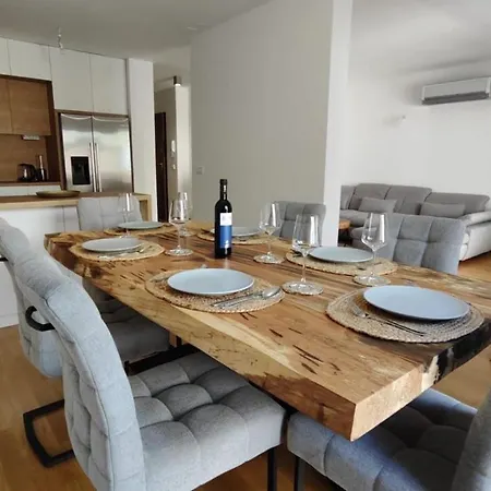 Apartment Makarska * Makarska