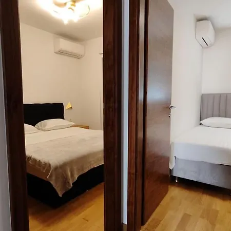Apartment Makarska Lägenhet *